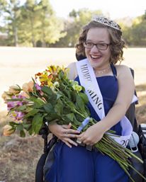 elizabeth at homecoming