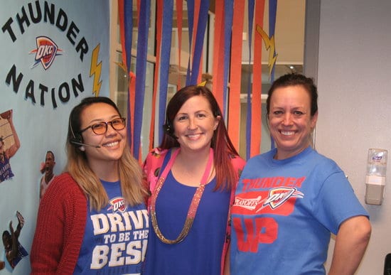 melissa and receptionists thunder up