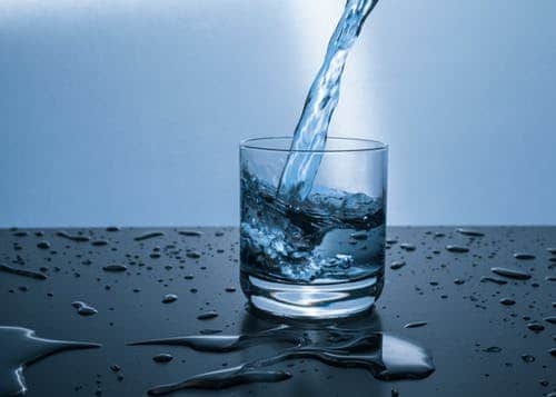 stay well hydrated when you have a uti