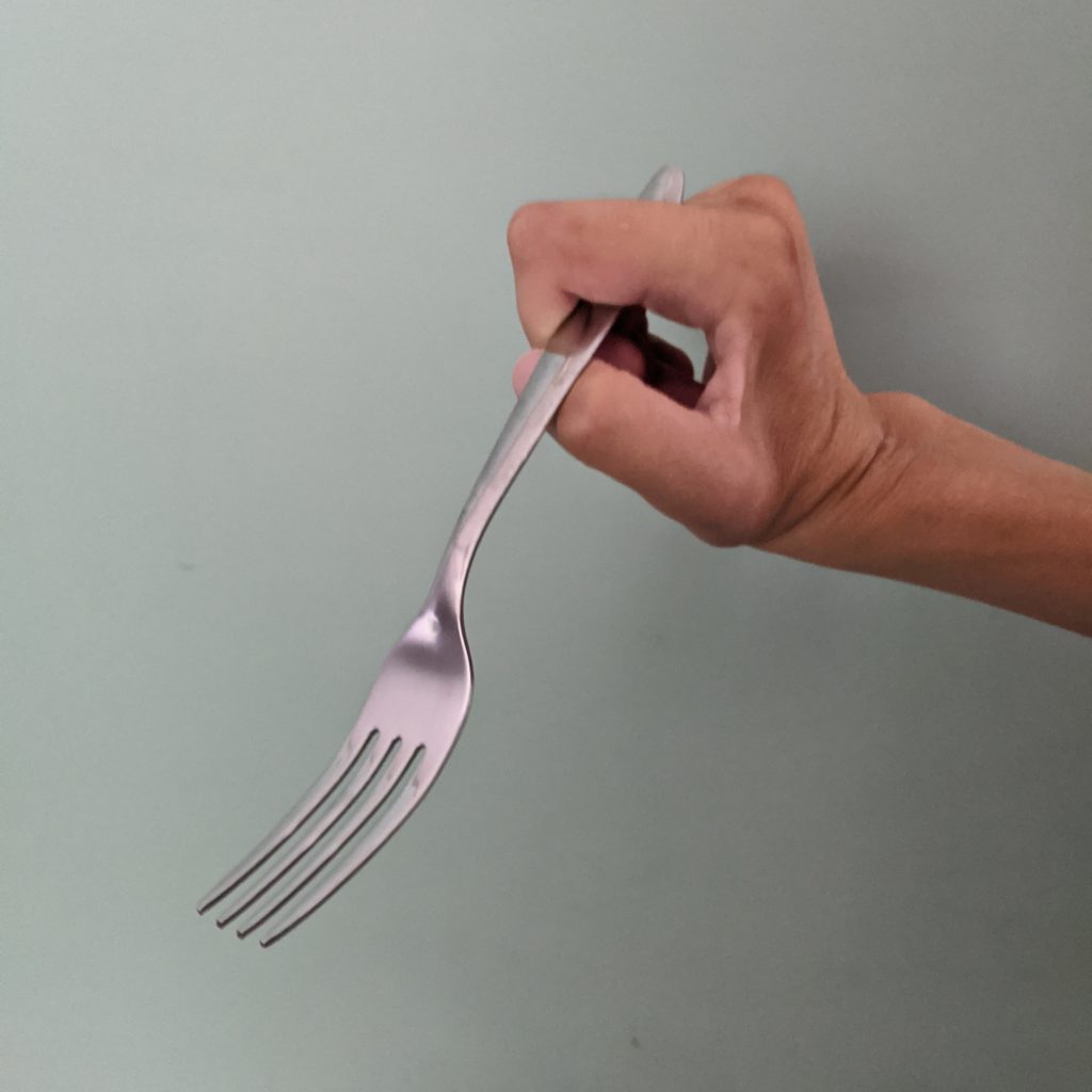 holding fork using tenodesis
