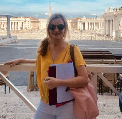 lindsay visiting vatican city